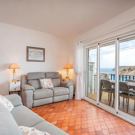 Retreat With Sea View #1973 Budens