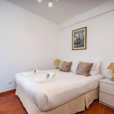 Appartement Retreat With Sea View #1973 Budens